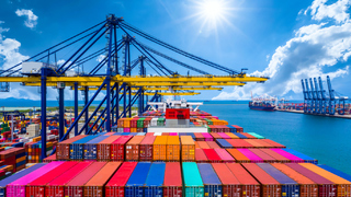 Globaler Containerumschlag weiter aufwärtsgerichtet
