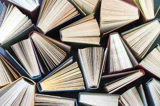 Fachbuch „Beschaffungsstrategie kompakt“ veröffentlicht