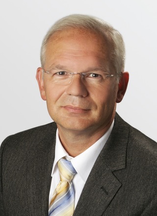 Prof. Dr. Joerg Schlüchtermann