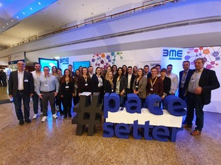 25 Studentinnen und Studenten der Hochschule Niederrhein besuchten das 54. BME-Symposium in Berlin