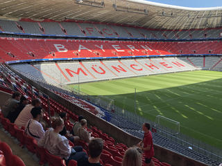 YP-Stammtisch mit Allianz Arena Besuch